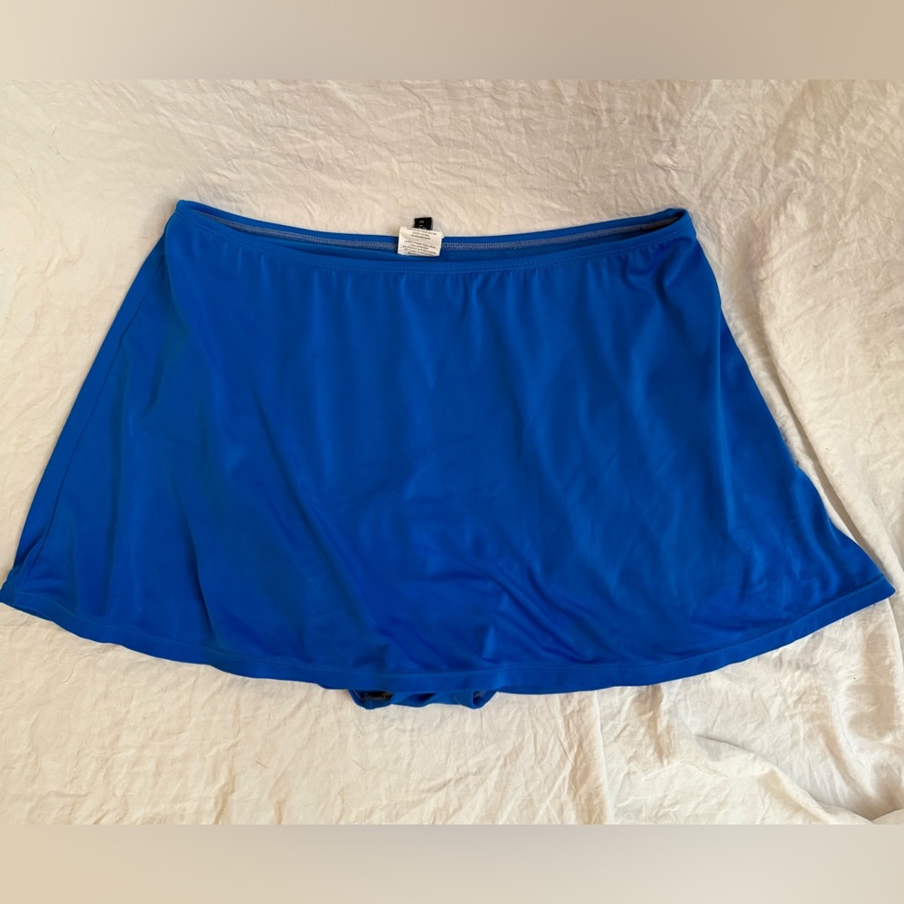 🔴 or 3 for $24 Jantzen swim scort